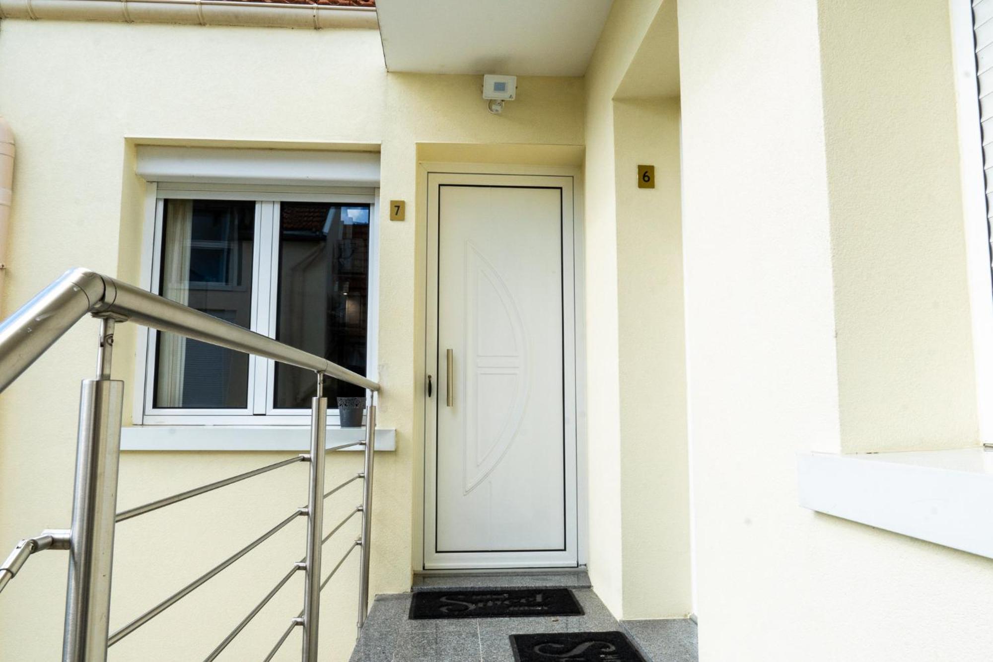 A L'Ombre Du Pin "7" - Spacious T3 Duplex Near Disneyland And Paris, 1-6 Guests Le Pin  Екстер'єр фото