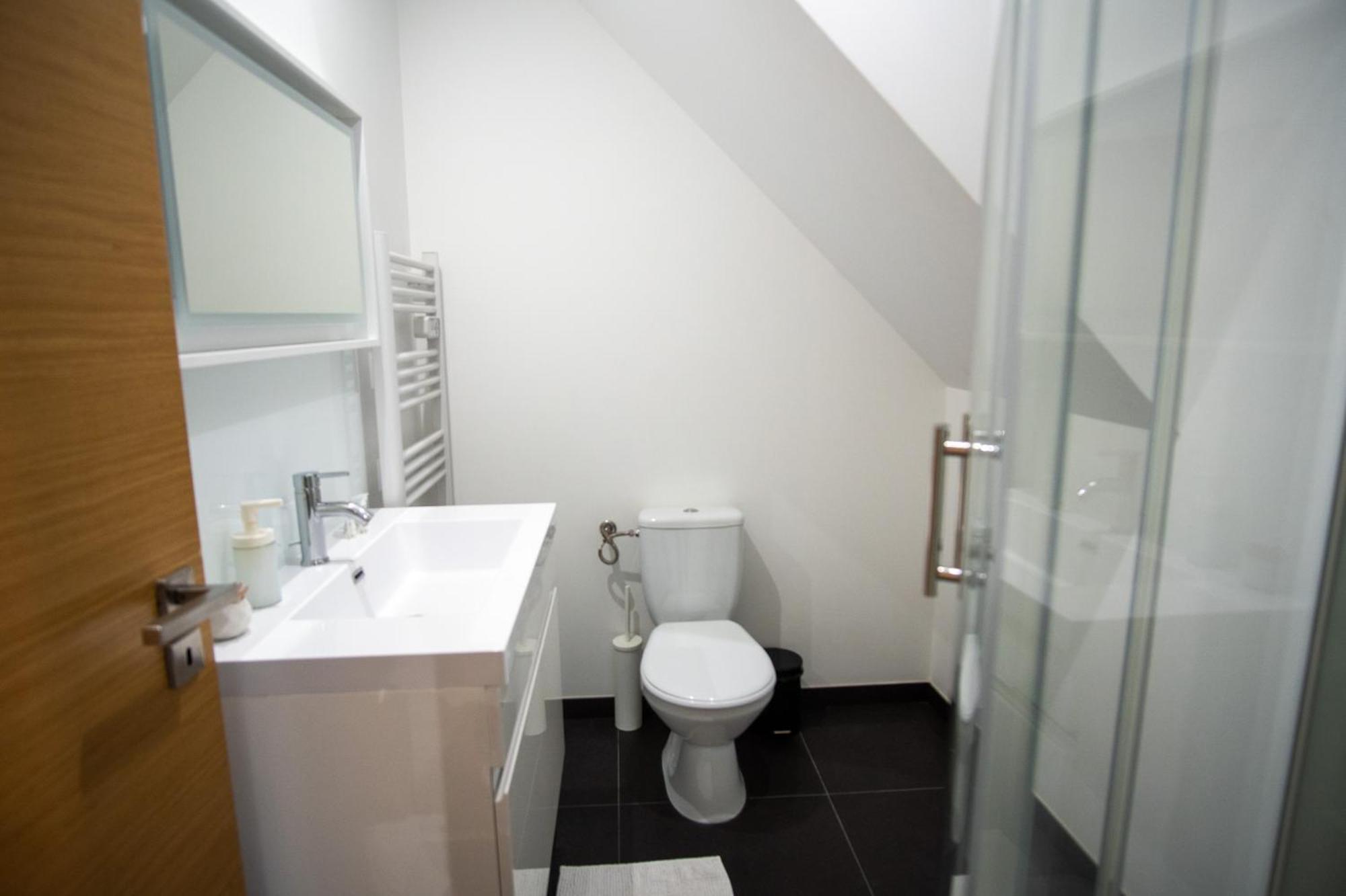 A L'Ombre Du Pin "7" - Spacious T3 Duplex Near Disneyland And Paris, 1-6 Guests Le Pin  Екстер'єр фото